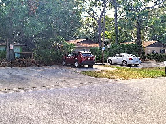 3rd image of 5840 157th Ave N