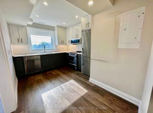 256 Annette St, Toronto, ON M6P 1R1