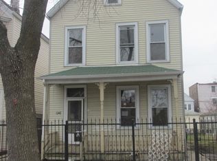 3048 W 40th St, Chicago, IL 60632