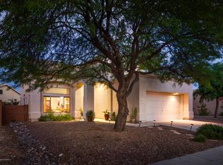 11076 N Eagle Crest Dr, Oro Valley, AZ 85737