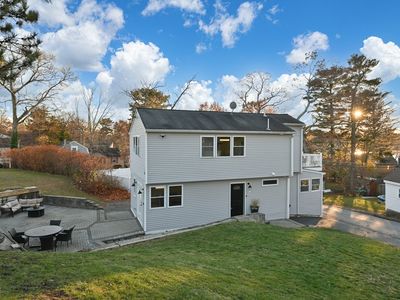 10 Hillside Rd, North Reading, MA, 01864