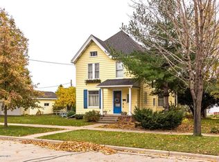 811 N Oak St, Lake City, MN 55041
