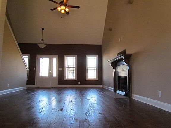 2nd image of 285 Fox Xing Lot 285