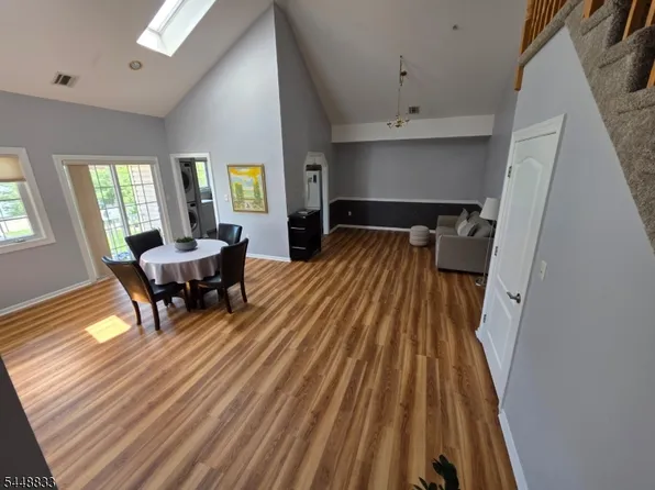 105 Roseland Ave #1104, Caldwell Boro Twp., NJ 07006