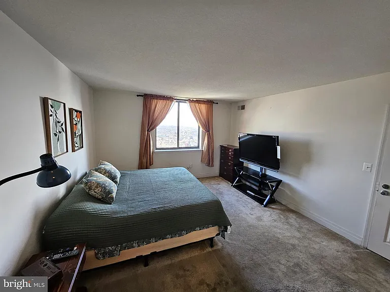 414 Water St #2613 — Photo 8