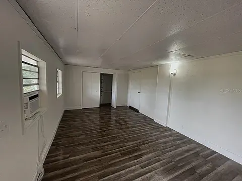 2150 W Greenway Pl — Photo 9