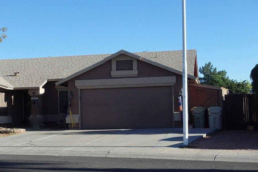 2nd image of 8325 W Ocotillo Rd