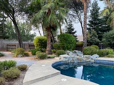2nd image of 4518 Big Horn Dr