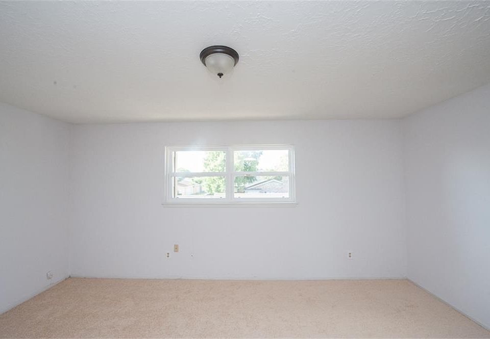 1st image of 6519 S Briar Bayou Dr