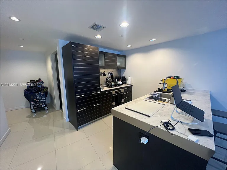 200 Biscayne Boulevard Way #3106 — Photo 11