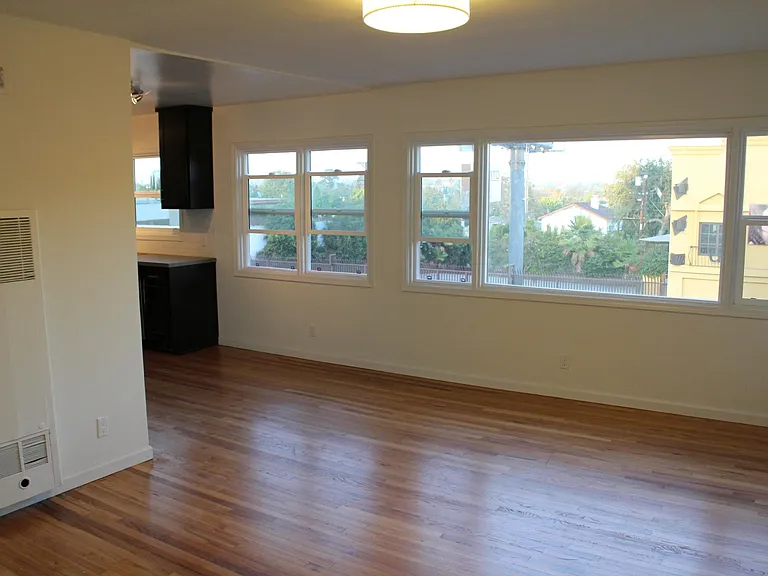 1765 S Robertson Blvd #4 — Photo 8