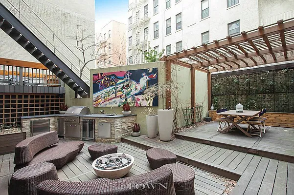 Sold by Town Residential | media 3