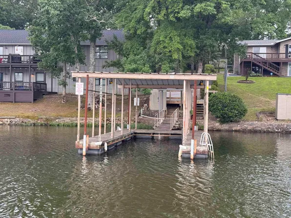 124 Kathy Ln, Hot Springs, AR 71913