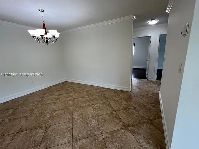 9211 SW 13th St — Photo 9