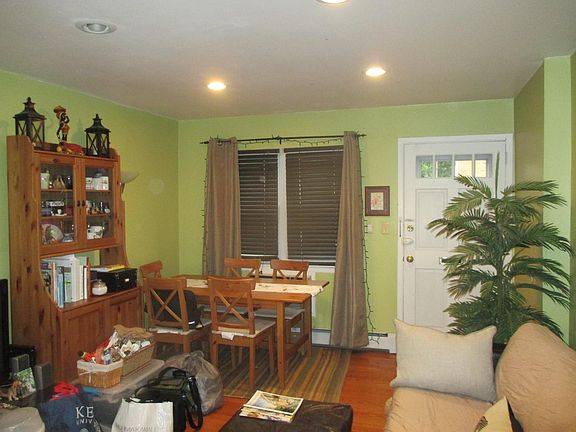 5th image of 725 Joralemon St Unit 27