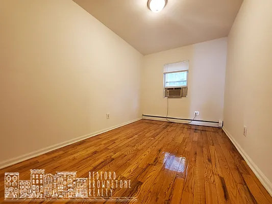 Rented by Bedford Brownstone Realty | media 39