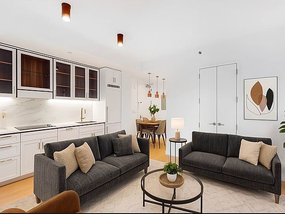 3rd image of 115 E 55th St APT 14C
