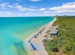 5817 Glencove DR #402, NAPLES, FL 34108
