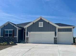 1109 NW 94th St, Kansas City, MO 64155
