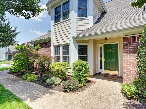 3rd image of 5919 Morgans Glen Dr