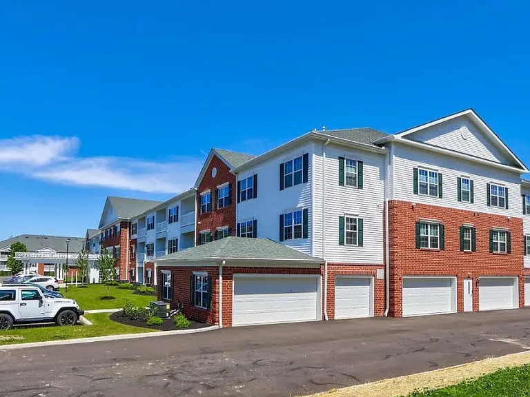 Arbor Glen - Seniors 55+ — Photo 22