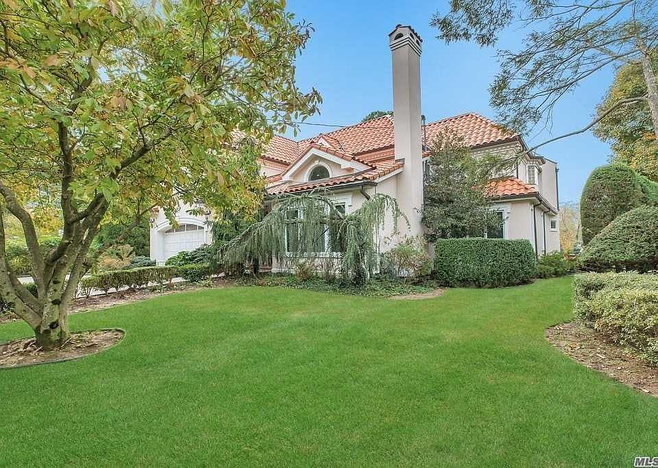 1st image of 11 Lawson Ln #A