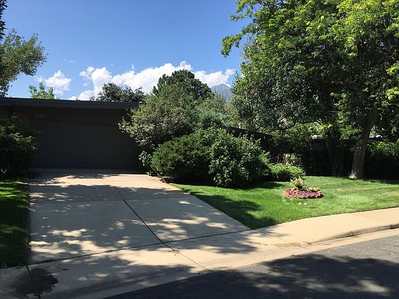 Double garage