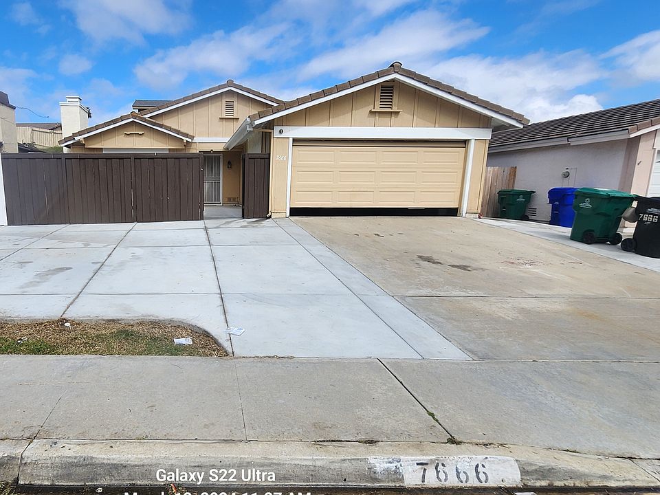 1st image of 7666 Flanders Dr