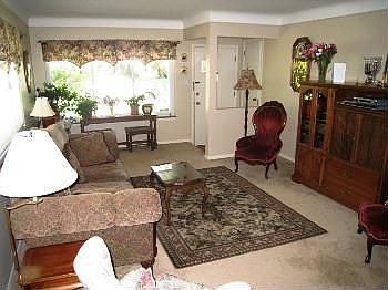2nd image of 15502 Gaylord