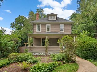 10302 Fawcett St, Kensington, MD 20895