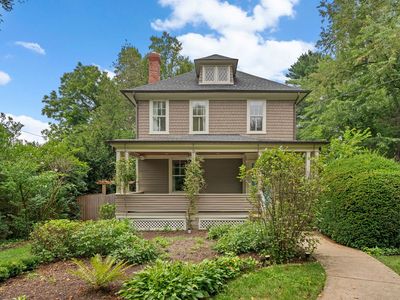 10302 Fawcett St, Kensington, MD, 20895