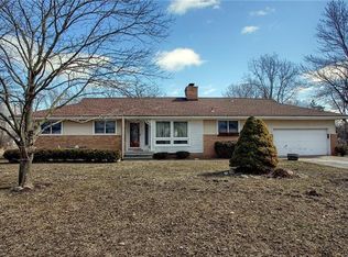 7125 Marsh Rd, Cottrellville, MI 48039