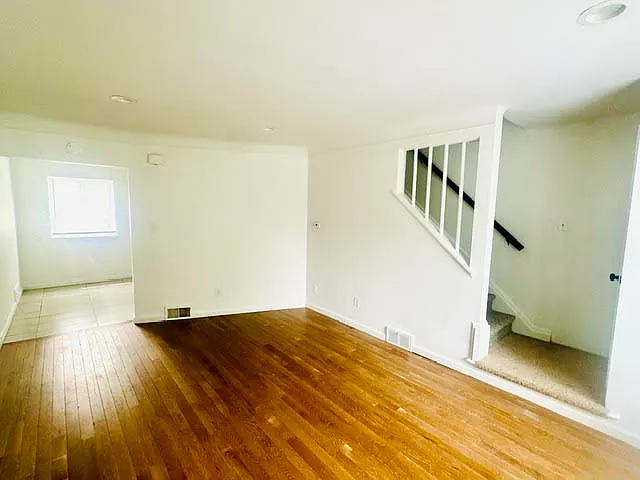 68 Crocker Blvd — Photo 10