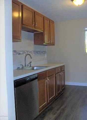 1st image of 6801 Goldilocks Ln