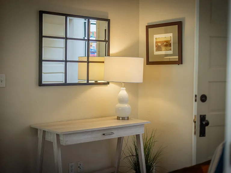 E Aliso St — Photo 15