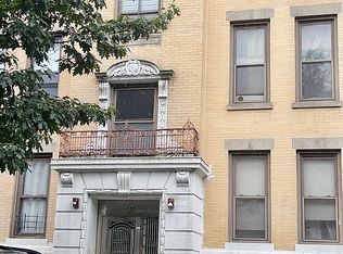 448 40th St #6, Brooklyn, NY 11232