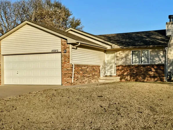 10202 W Haskell Ct, Wichita, KS 67209