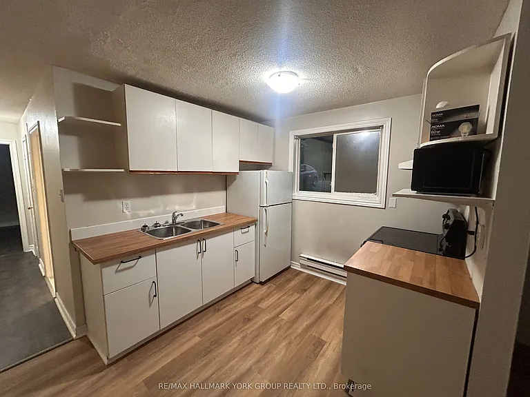 948 Lake Dr E #101 — Photo 12