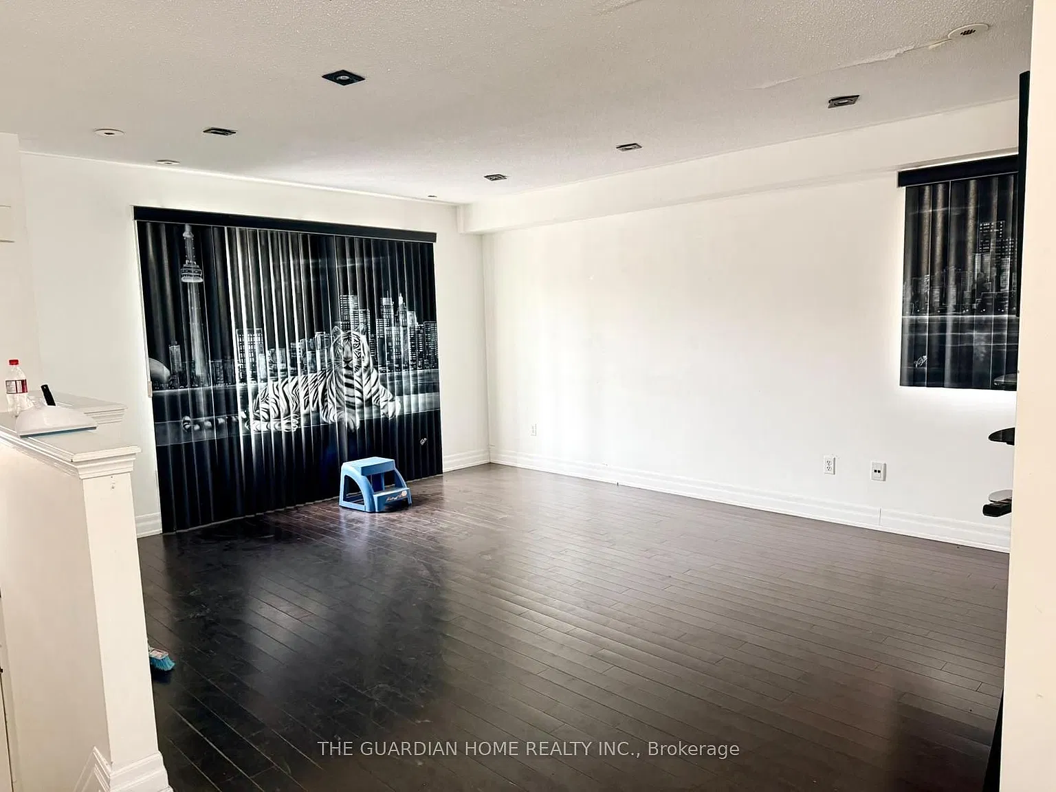 4 bed, $3,200 — Photo 4