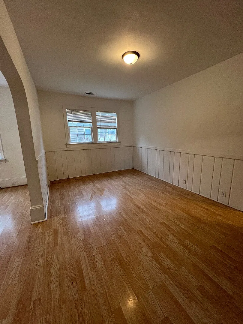 1537 Bay St. — Photo 4
