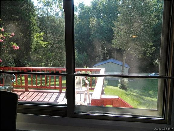 5th image of 6722 Lakeside Dr