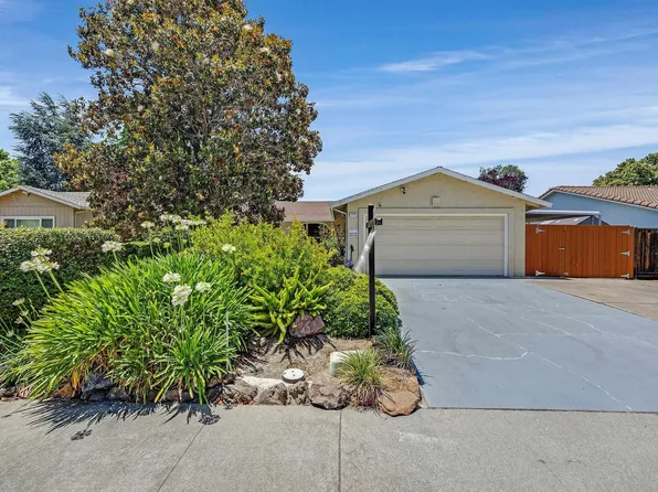 2370 Tanager Dr, Pleasanton, CA 94566