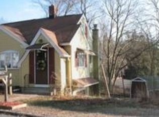 34 Alexander Ave, Waterbury, CT 06705