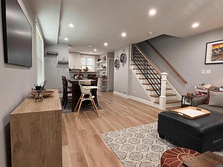 222 E Taylor Run Pkwy — Photo 1