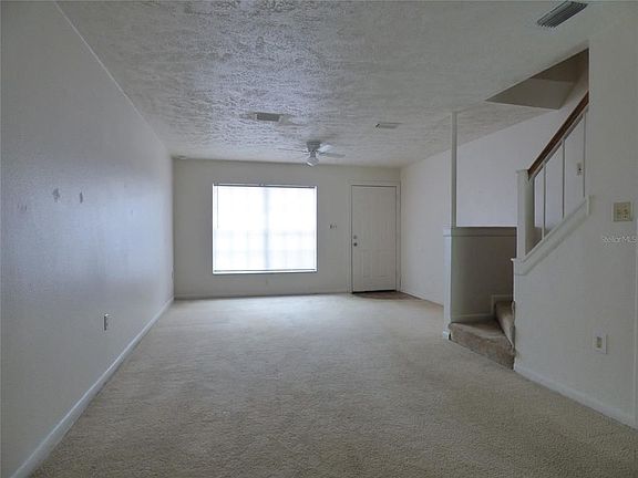 3rd image of 12191 Napiers Cir