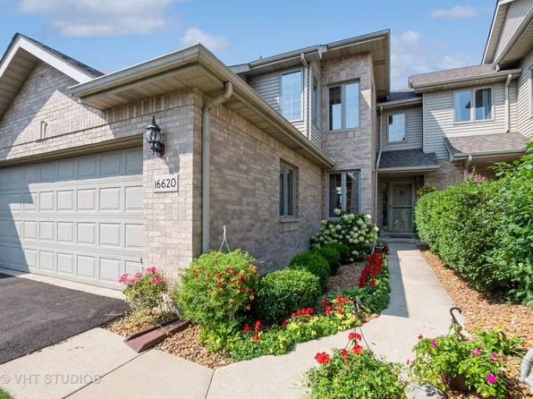 16620 S Kildare Ct, Tinley Park, IL 60477