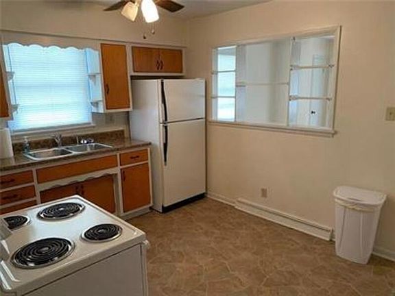 4th image of 1822 N Goodlet Ave #1822