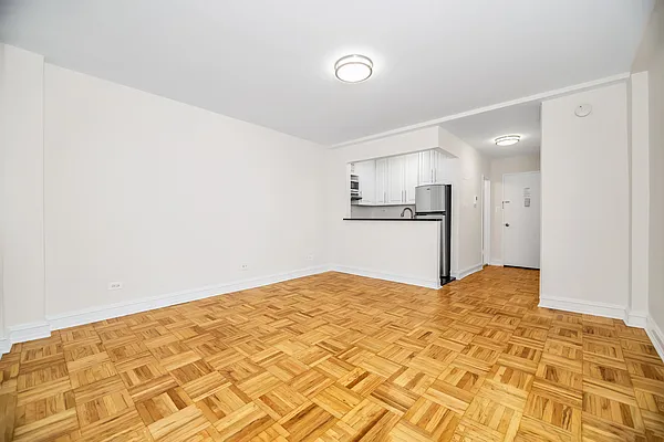 Rented by REAL New York | media 2