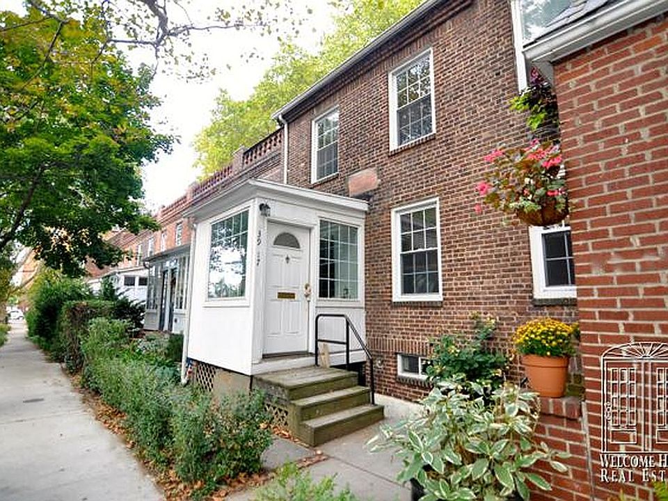 1st image of 3917 46th St #1