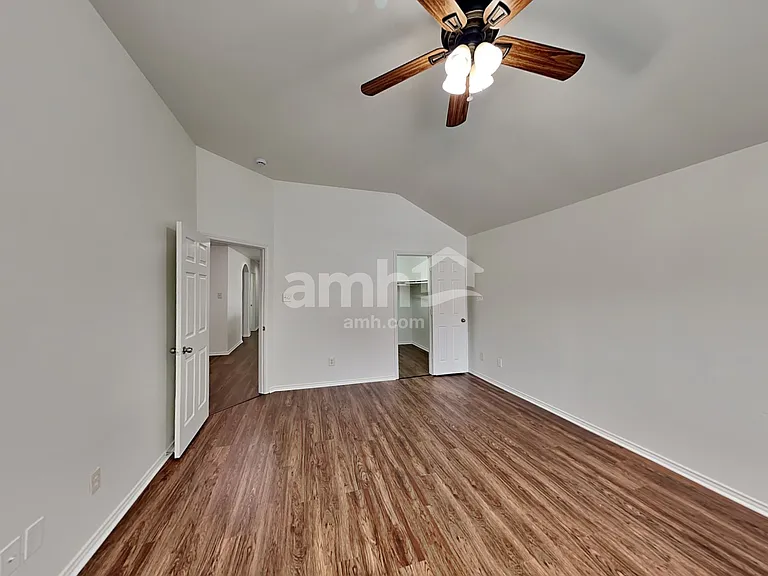 15818 Shoreline Terrace Dr — Photo 13